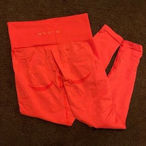 NVGTN LEGGINGS (Candy Red)
